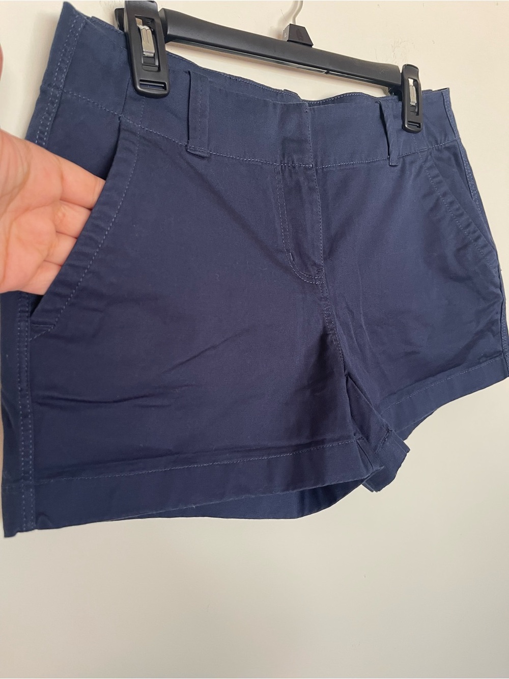 Vineyard Vines Navy Chino Women's Shorts 3.5 in. inseam - Picture 3 of 7